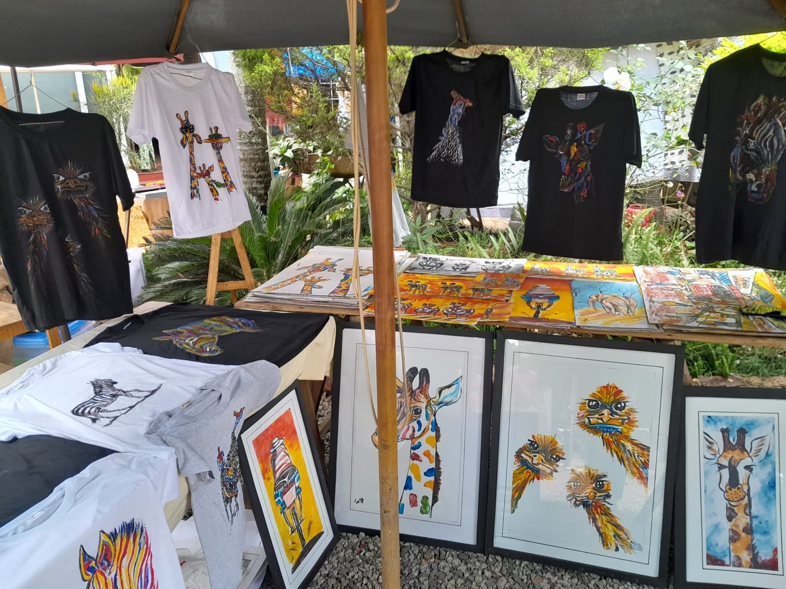 Kudzie Mobile Art Gallery Paintings, art wear & grater plates